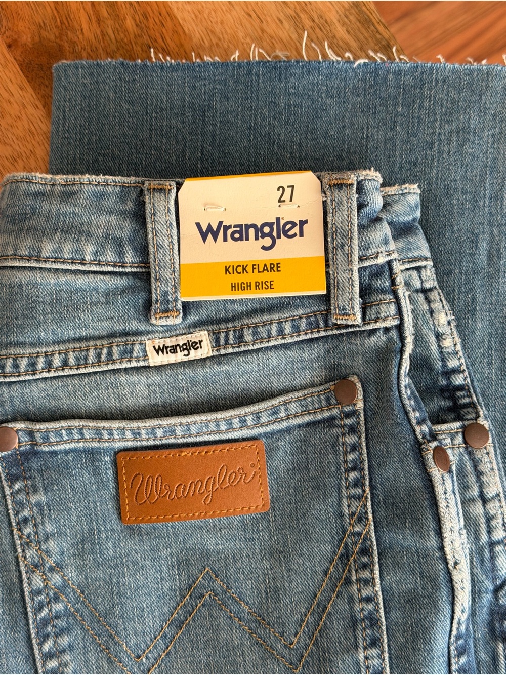 Wrangler Raw Hem High Waist Kick Flare Jeans - Picture 6 of 6